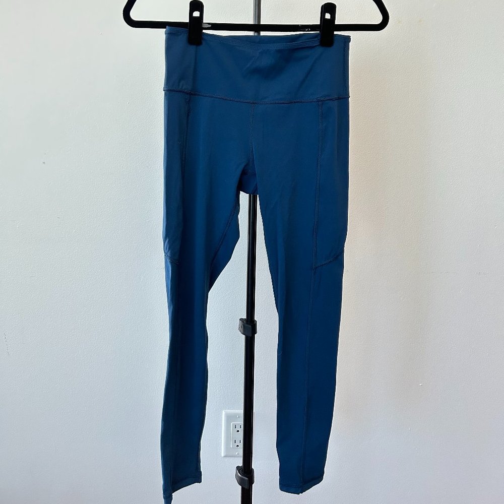BLUE HALARA LEGGINGS WITH POCKETS
